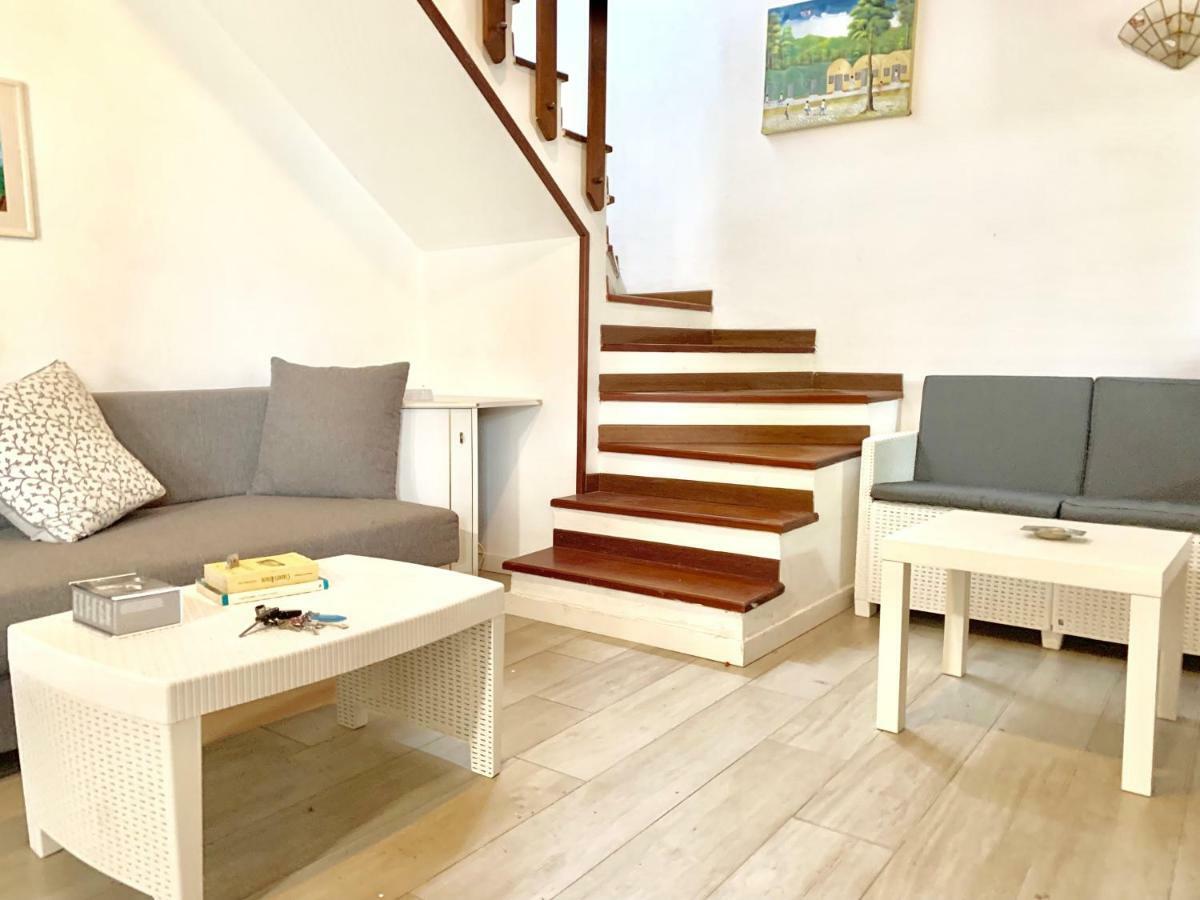 Santa Beach House Santa Marinella Eksteriør billede