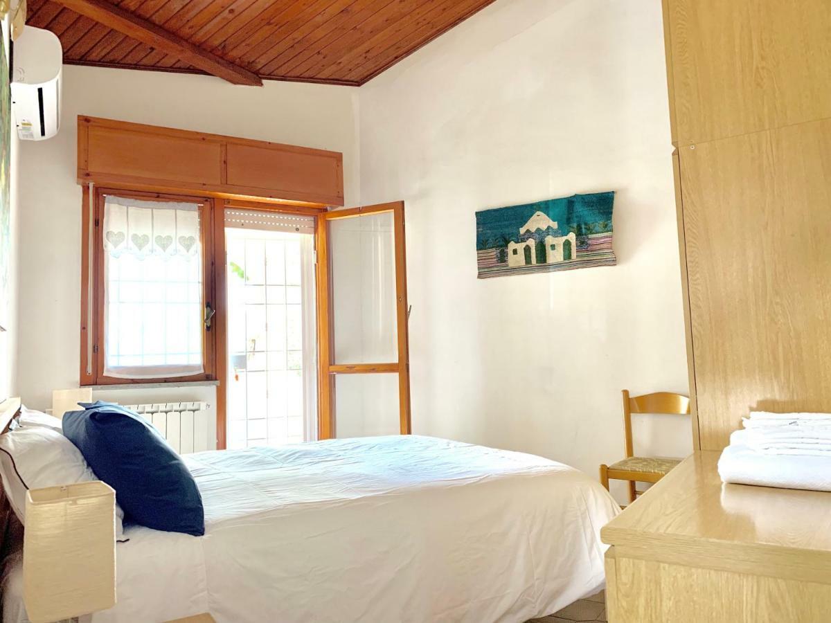 Santa Beach House Santa Marinella Eksteriør billede